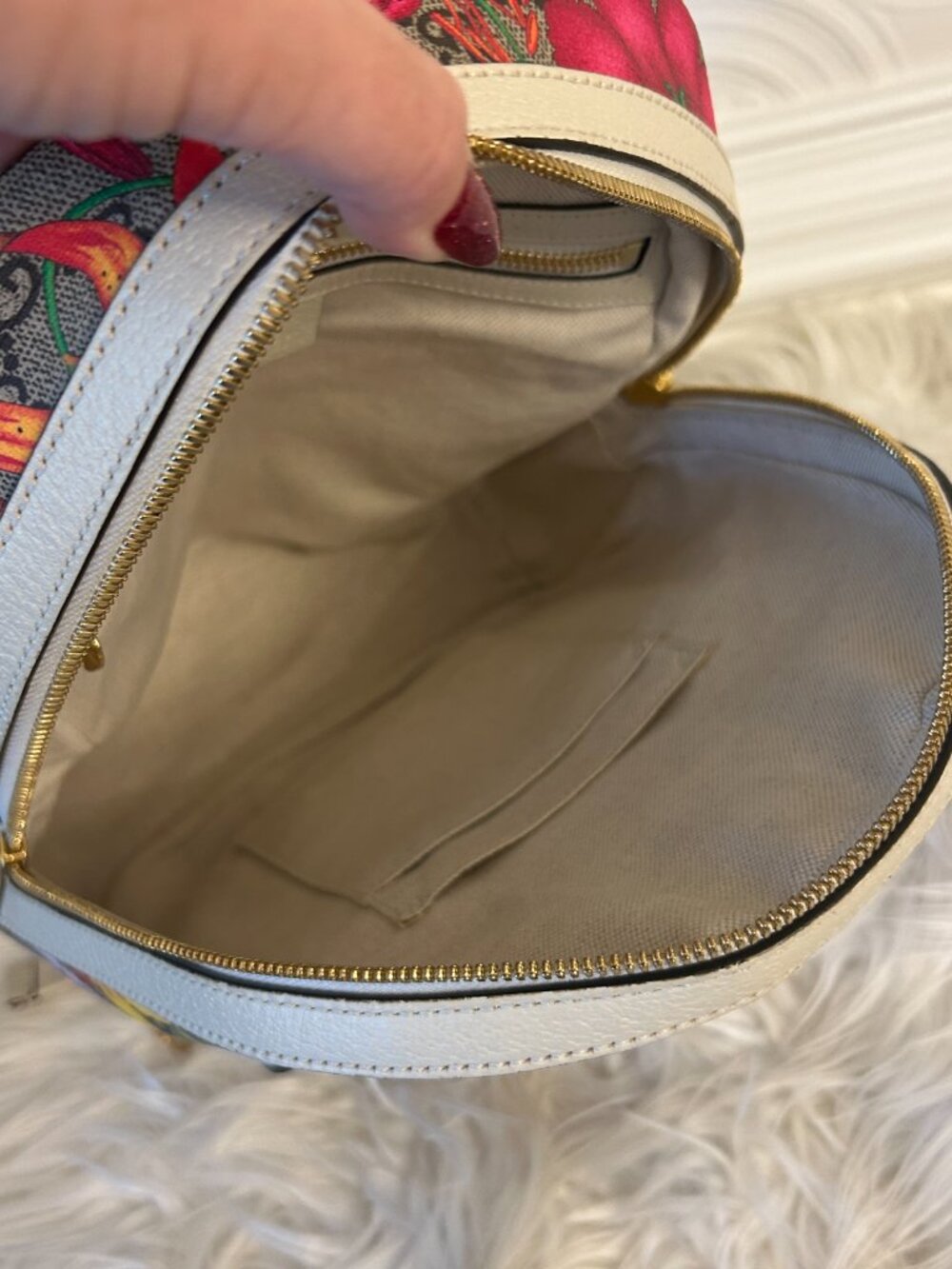 GUCCI Ophidia GG Supreme Flora Backpack - Picture 5 of 15